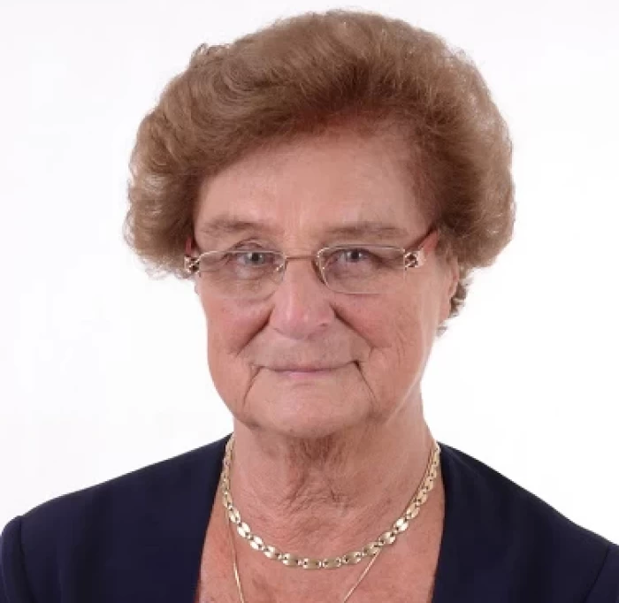 Dr. Bikfalvy Istvánné
