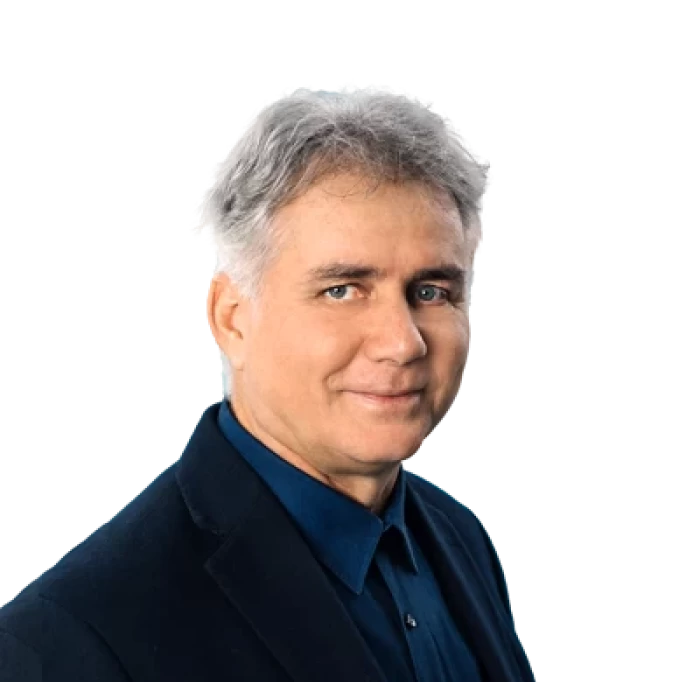 Szakács László